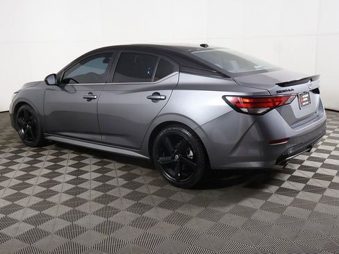 Used 2023 Nissan Sentra SR w/ Midnight Edition Package image 11