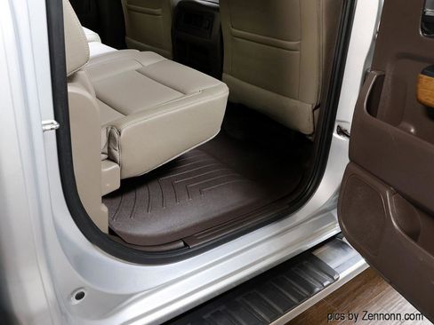 Used 2017 Chevrolet Silverado 1500 LTZ w/ LTZ Plus Package image 29