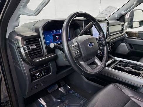 Certified 2023 Ford F250 Lariat w/ Lariat Ultimate Package AWD/4WD image 9