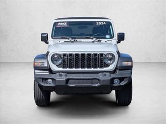 Used 2024 Jeep Wrangler Sport AWD/4WD video 2