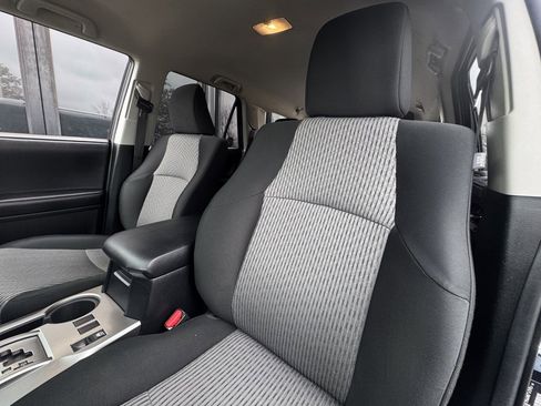 Used 2018 Toyota 4Runner SR5 image 22