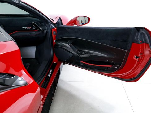 Used 2020 Ferrari 488 Pista Spider image 19