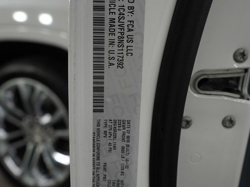 Used 2022 Jeep Grand Wagoneer Series II w/ Premium Group II image 30