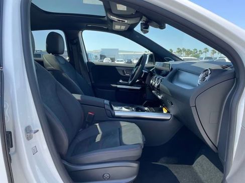 New 2025 Mercedes-Benz GLA 250 image 17