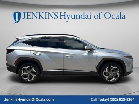 Certified 2024 Hyundai Tucson Limited AWD/4WD image 2