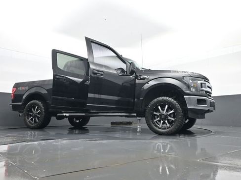 Used 2019 Ford F150 XLT w/ Trailer Tow Package image 29