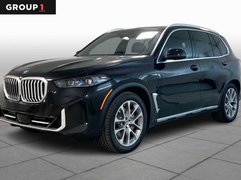New 2026 BMW X5 xDrive50e image 1