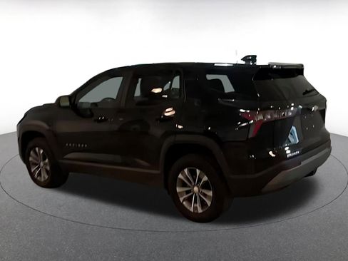 Used 2025 Chevrolet Equinox LT image 11