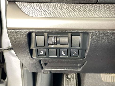 Used 2019 Subaru Outback 2.5i Premium AWD/4WD image 14