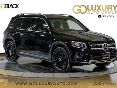 Used 2023 Mercedes-Benz GLB 250 4MATIC w/ Premium Package image 1