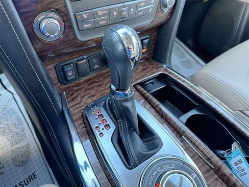 Used 2019 Nissan Armada SL w/ Premium Package image 17