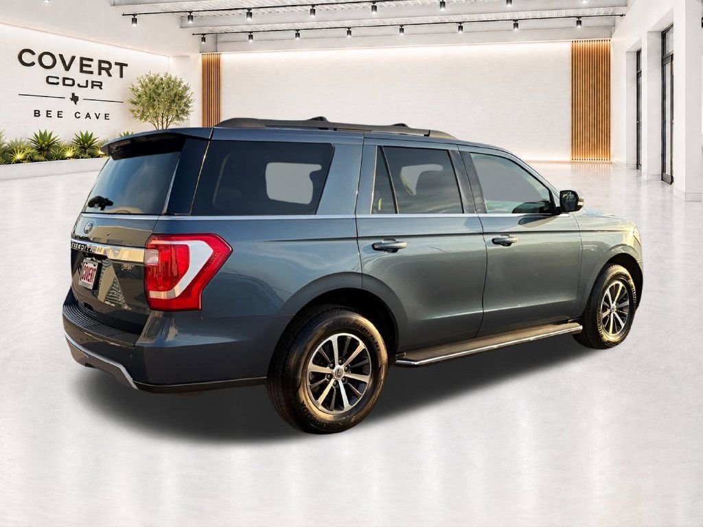 Used 2018 Ford Expedition XLT w/ Equipment Group 202A RWD image 12