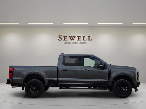 New 2026 Ford F350 XLT w/ XLT Premium Package AWD/4WD image 5