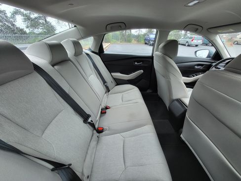 Certified 2024 Honda Accord LX image 9