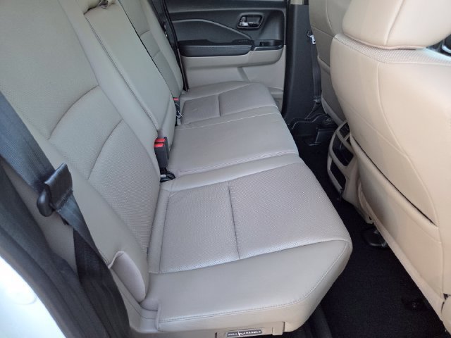 Used 2017 Honda Ridgeline RTL-T image 6
