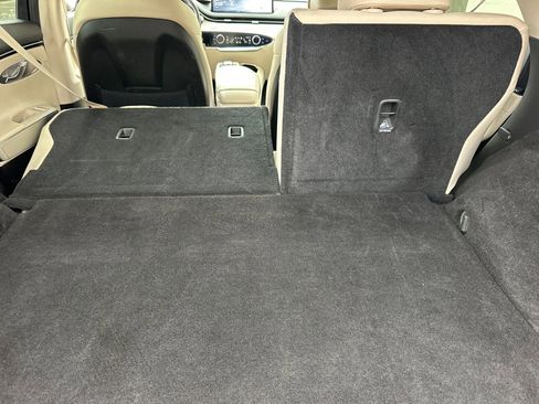 Used 2023 Genesis GV70 2.5T w/ Select Package image 32