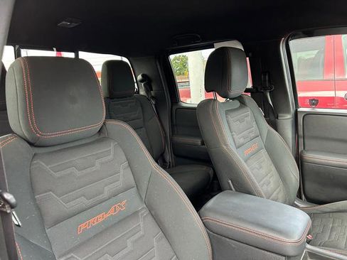 Used 2023 Nissan Frontier PRO-4X w/ Pro Convenience Package image 26