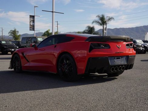 Used 2019 Chevrolet Corvette Stingray Coupe w/ 1LT image 6