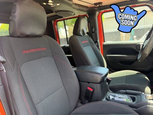 Used 2023 Jeep Gladiator Rubicon w/ Dual Top Group AWD/4WD image 14