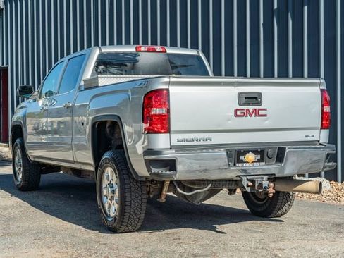 Used 2015 GMC Sierra 2500 SLE image 4