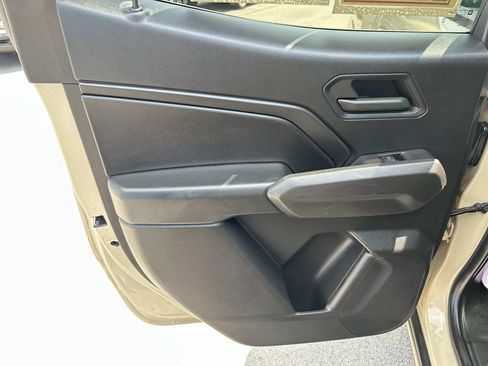 Used 2024 Chevrolet Colorado W/T RWD image 24
