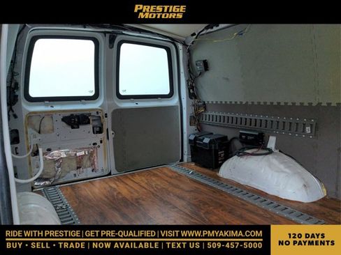 Used 2013 Chevrolet Express 1500 image 32