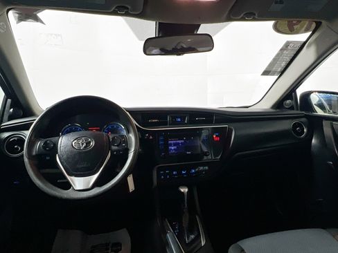 Used 2019 Toyota Corolla LE image 28