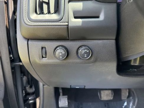 Used 2021 GMC Canyon Denali AWD/4WD image 19