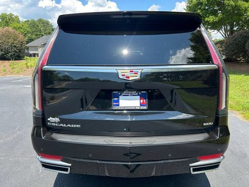 Used 2023 Cadillac Escalade Premium Luxury AWD/4WD image 24