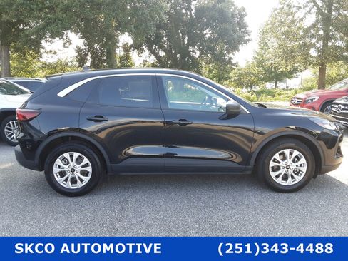 Used 2023 Ford Escape Active image 6