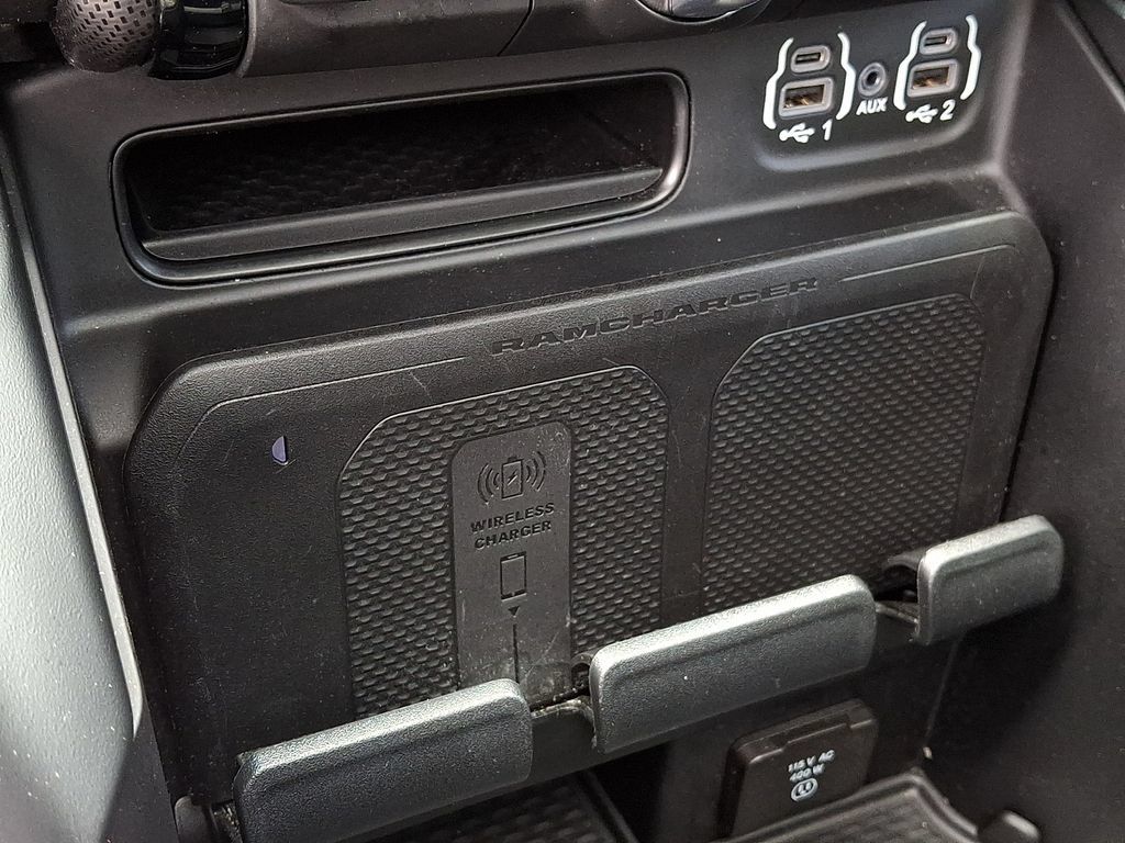 Used 2024 RAM 1500 Limited AWD/4WD image 24