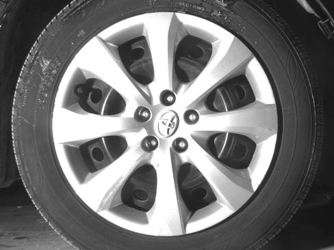 Used 2025 Toyota Corolla LE FWD image 16