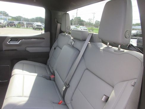New 2026 GMC Sierra 1500 SLT w/ SLT Premium Package AWD/4WD image 14