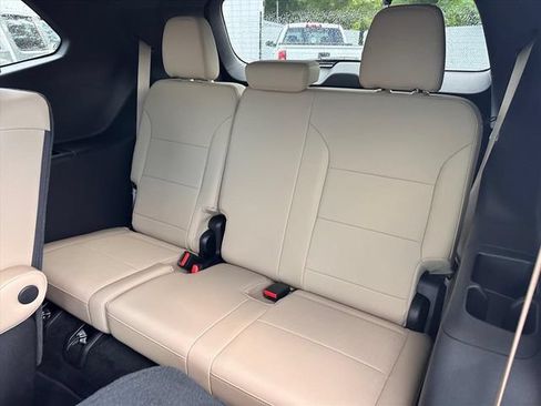 Certified 2026 Buick Enclave Preferred w/ Power Package FWD image 18