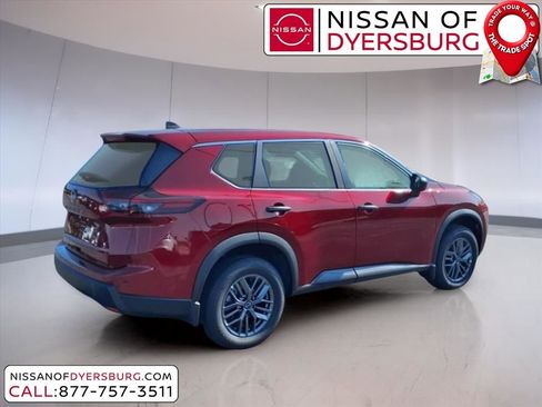 New 2026 Nissan Rogue S image 3