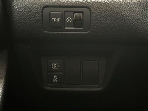 Used 2019 Honda Accord LX image 30