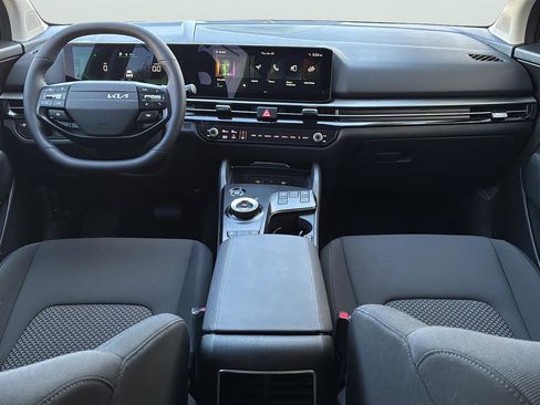 New 2026 Kia Sportage S AWD/4WD image 18