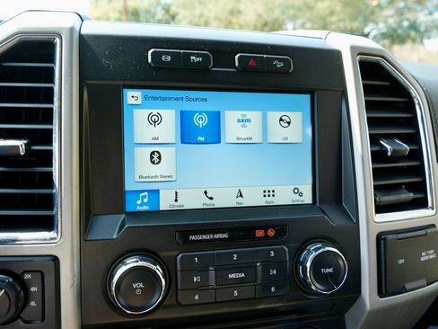 Used 2018 Ford F250 Lariat w/ Lariat Value Package image 17