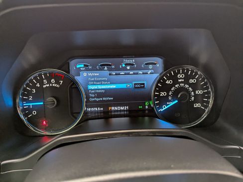 Used 2015 Ford F150 Platinum w/ Equipment Group 701A Luxury image 19