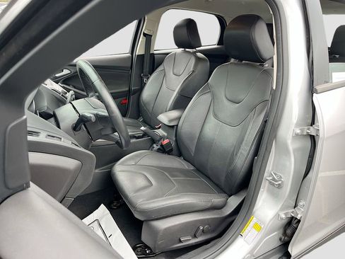 Used 2015 Ford Focus SE w/ Equipment Group 201A image 19