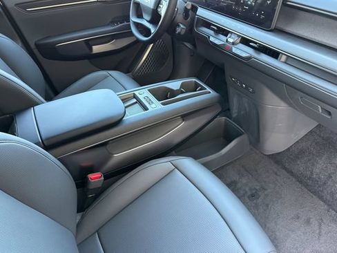 New 2026 Kia EV9 Light RWD image 19