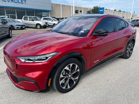 Used 2021 Ford Mustang Mach-E Premium RWD image 2