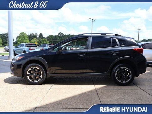 Used 2023 Subaru Crosstrek 2.0i Premium AWD/4WD image 3