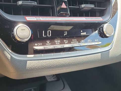 New 2026 Toyota Corolla SE w/ SE Package FWD image 16