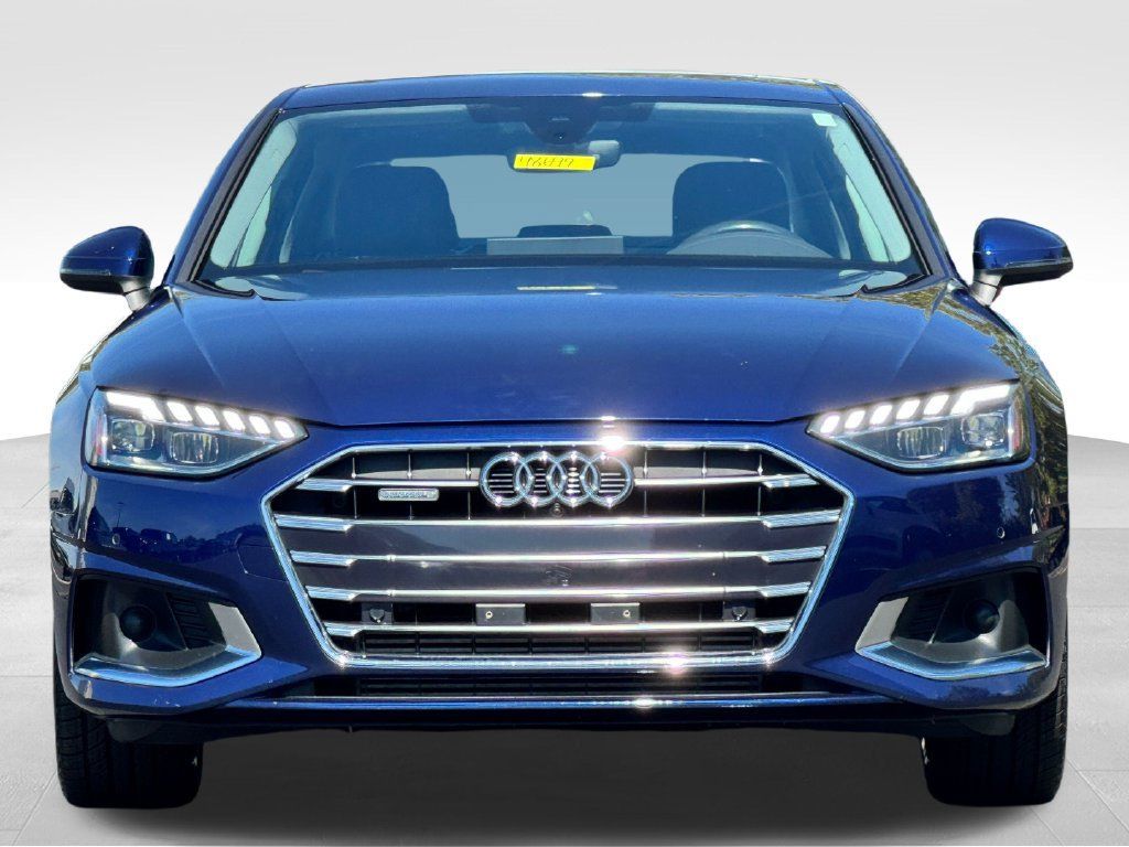 Used 2022 Audi A4 2.0T Premium Plus AWD/4WD image 2
