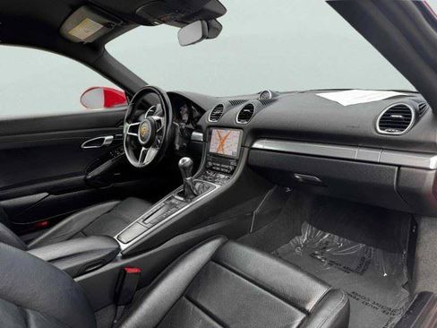 Used 2017 Porsche 718 Cayman S RWD image 35