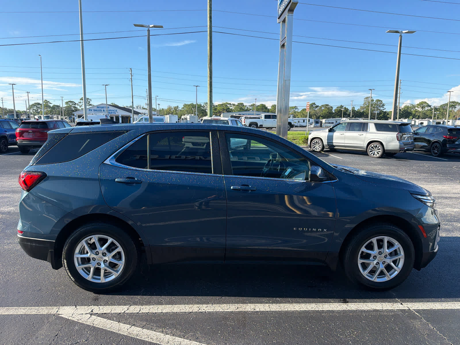 Used 2024 Chevrolet Equinox LT w/ LPO, Floor Liner Package AWD/4WD image 5