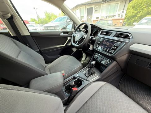 Used 2019 Volkswagen Tiguan S w/ Driver Assistance Package FWD image 5