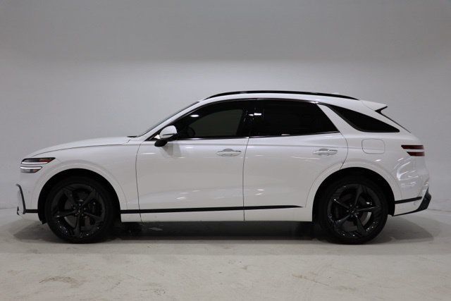 Used 2026 Genesis GV70 3.5T Sport Prestige AWD/4WD image 4