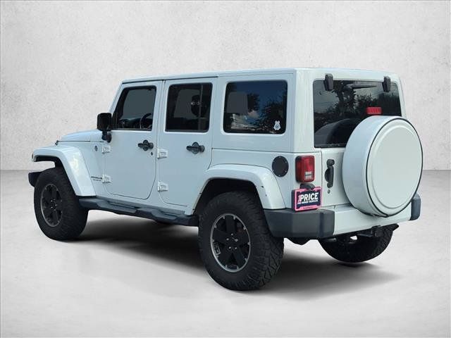 Used 2012 Jeep Wrangler Unlimited Sahara AWD/4WD image 7